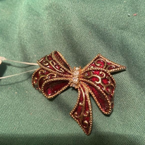 Beautiful red ribbon pendant - Picture 3 of 4